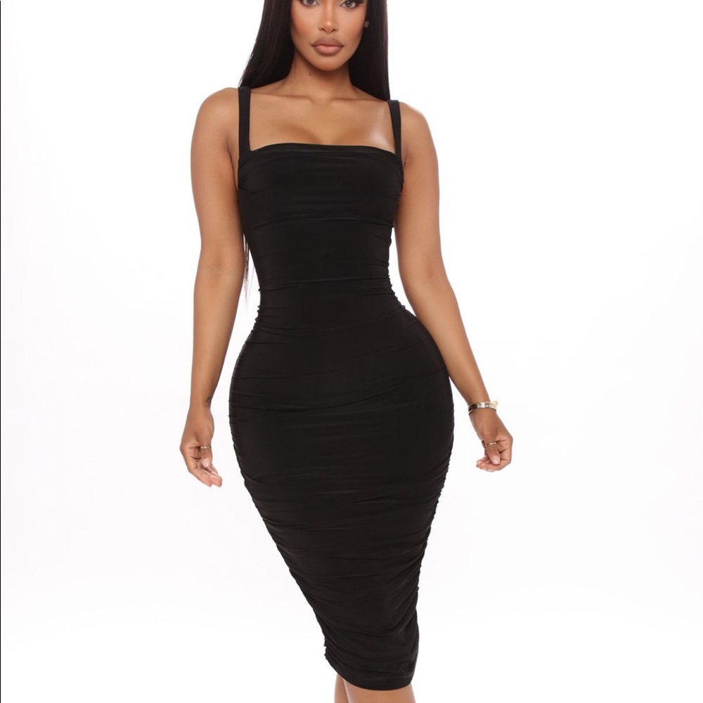 Ruched black midi dress